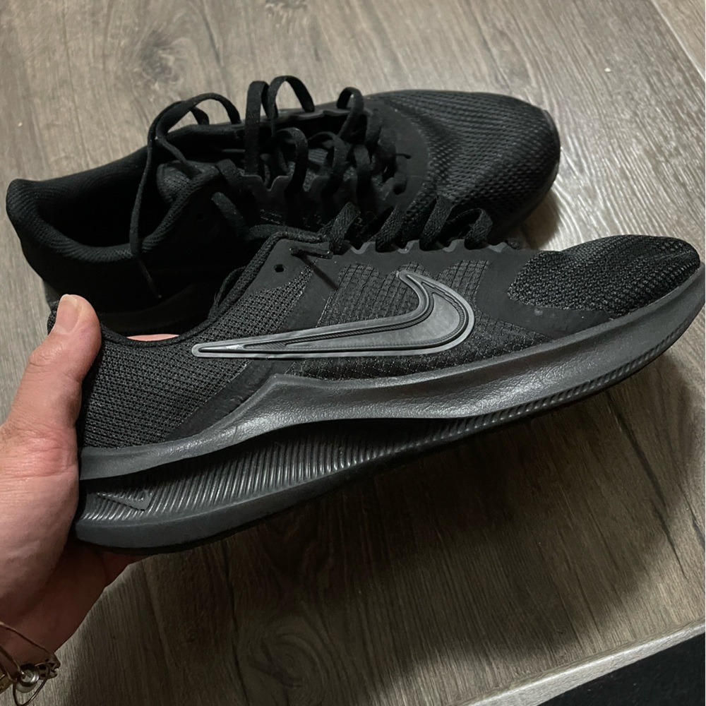 NIKE SHOES ‘DOWNSHIFTER’